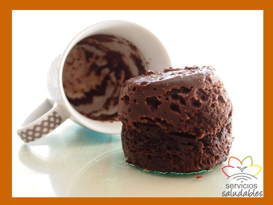 Lunes Saludable con Brownie fácil y liviano Lunes Saludable con Brownie fácil y liviano
